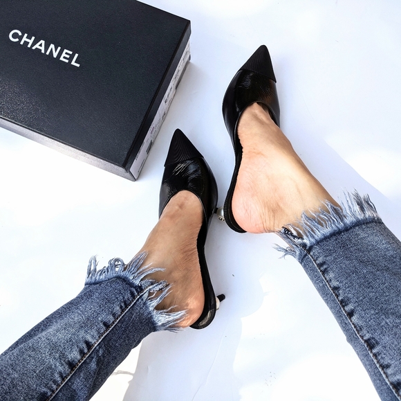 chanel cap toe mules